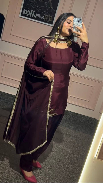 Brown Elegance A Chic Portrait Collection