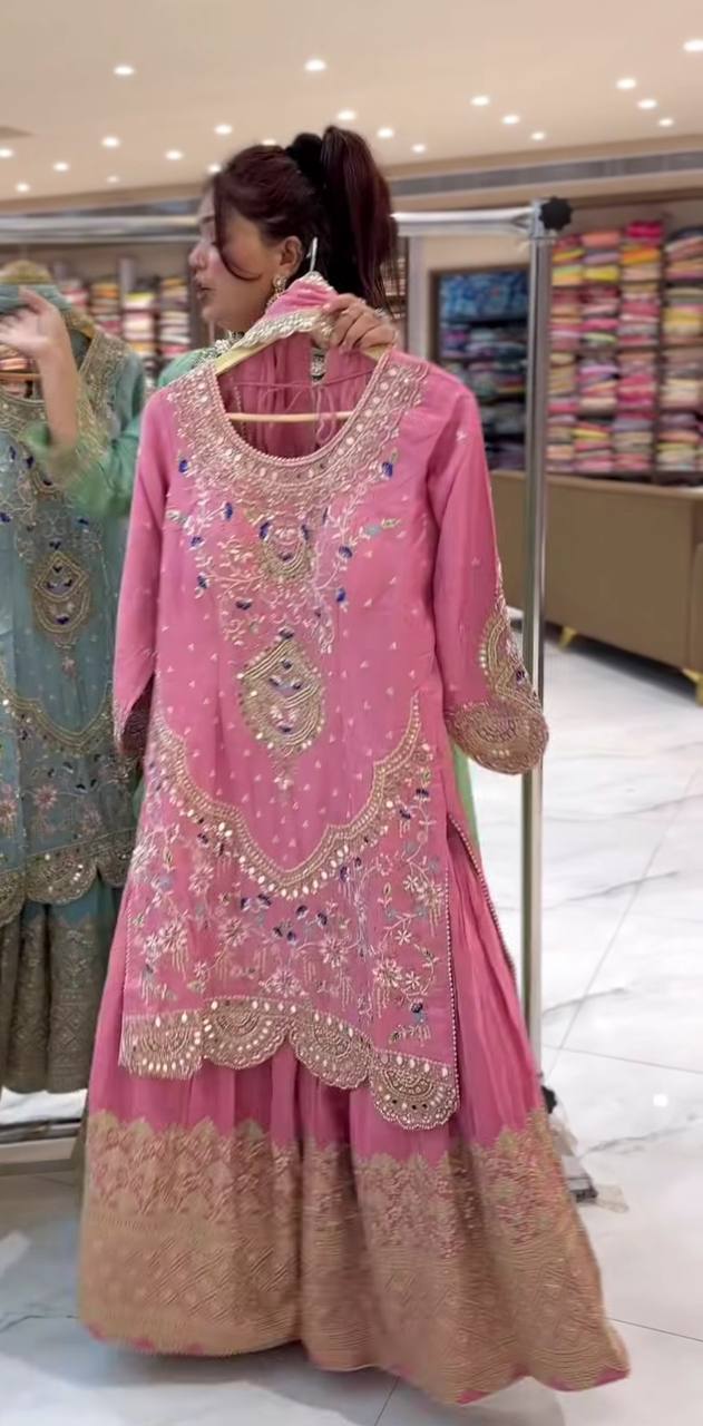 A Fashion Display of Elegance