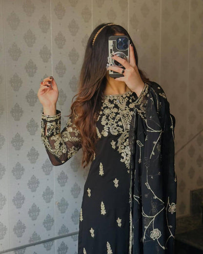 Chic Black Ethnic Wear