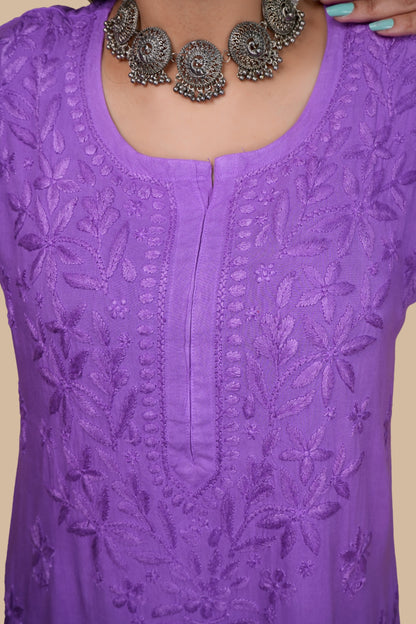 Women's Exclusive Dyed Straight Rayon Lucknowi Chikankari Kurti & Palazzo Set.